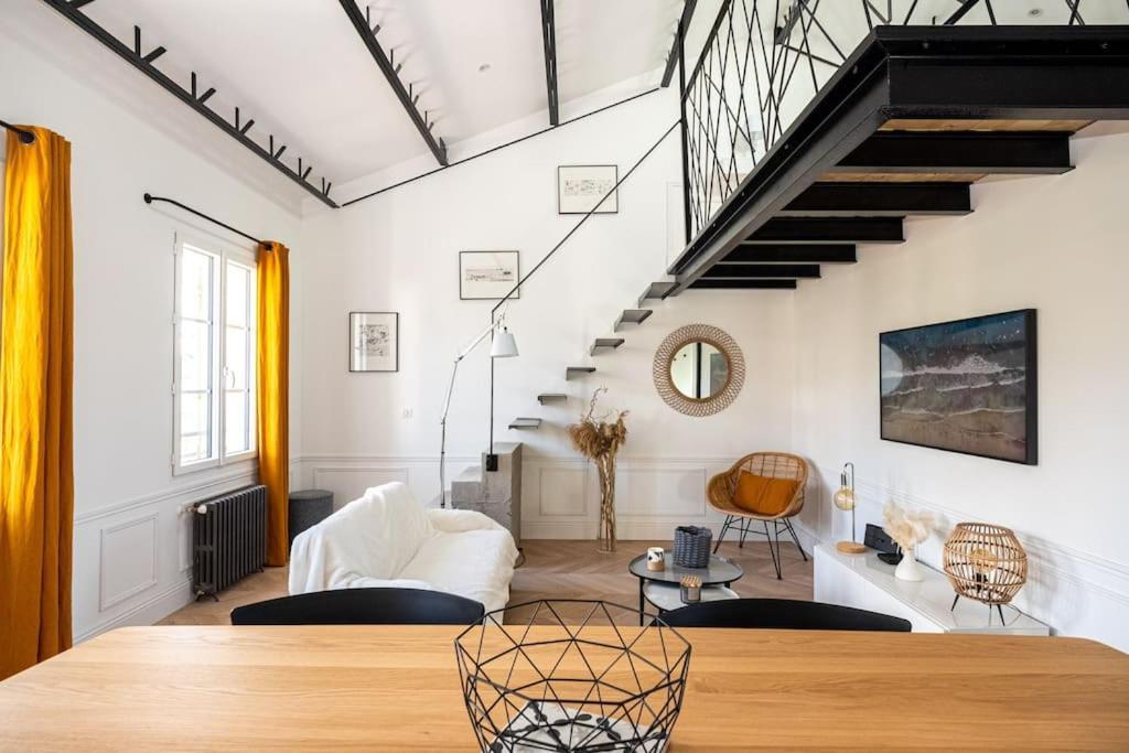 Superbe Appartement Facon Loft A 2 Pas Du Centre ! 라로셸 외부 사진