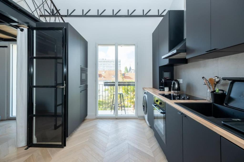 Superbe Appartement Facon Loft A 2 Pas Du Centre ! 라로셸 외부 사진